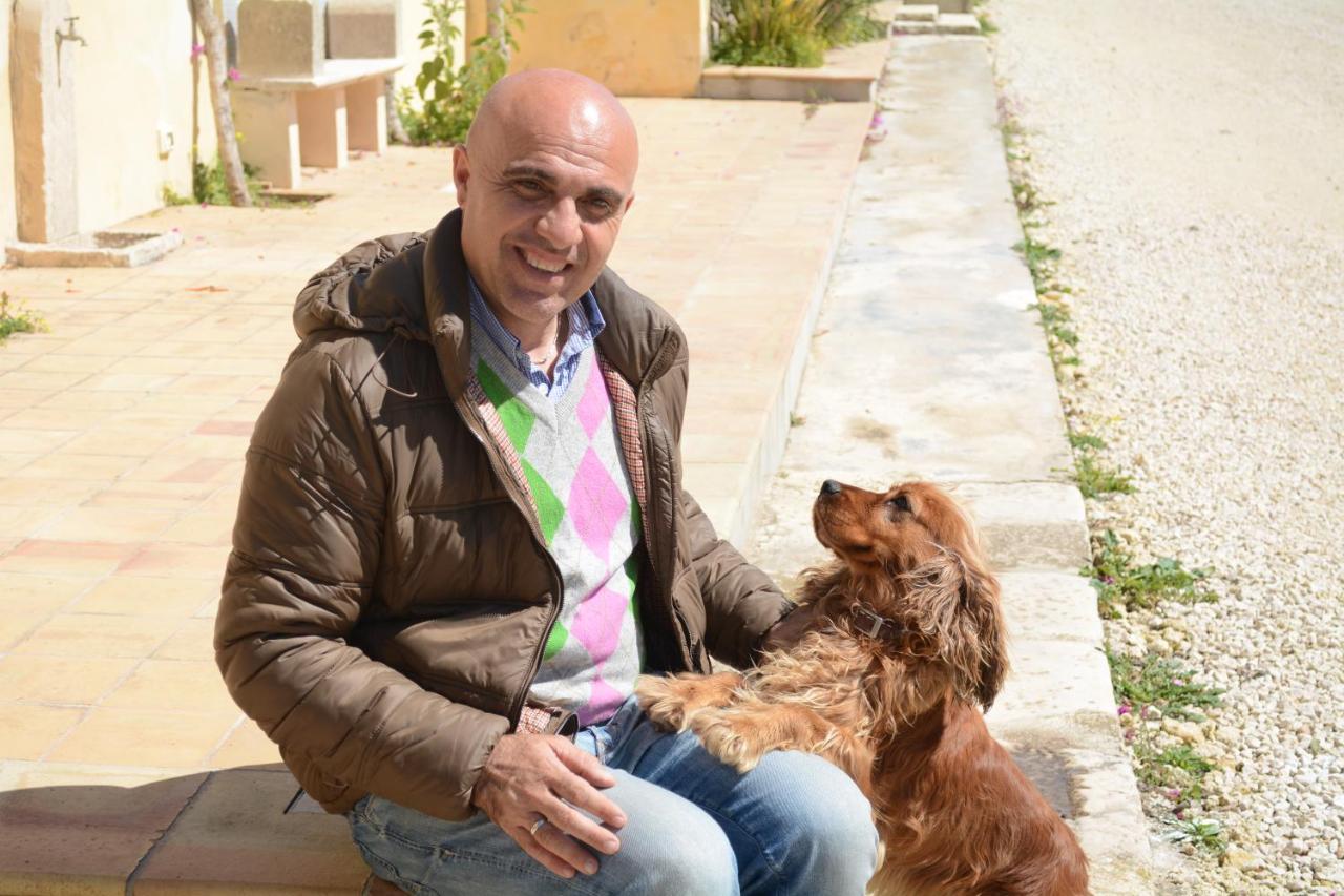 Casale Rocca Fiorita Panzió Acate Kültér fotó